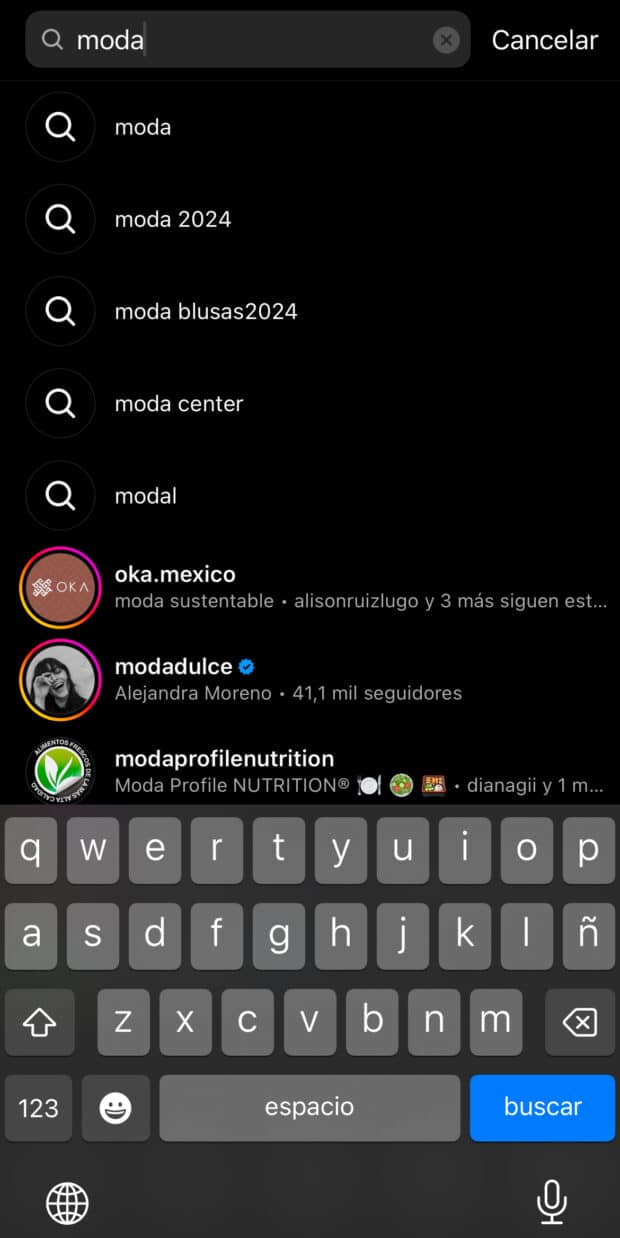 resultados de búsqueda de Instagram para "moda" que muestran palabras clave similares recomendadas en la barra de búsqueda